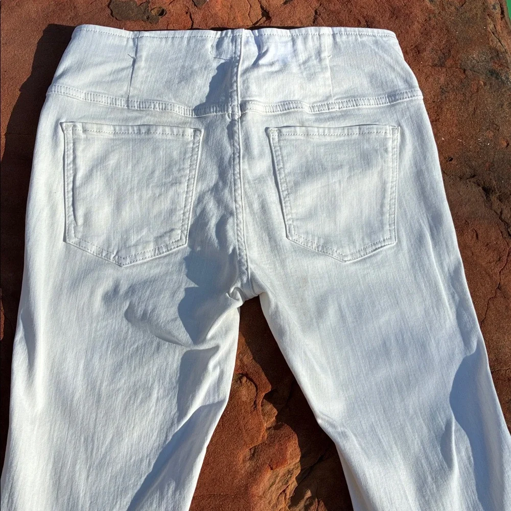 Free People womens White/ivory Flared jeans Pants w29 L 33 - Picture 6 of 9